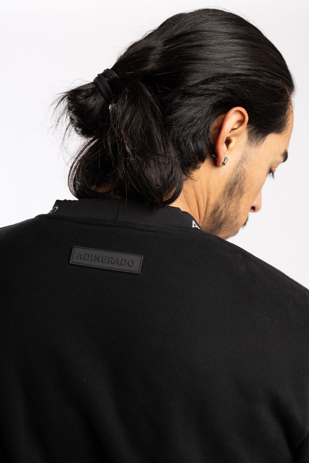 AD SWEATER